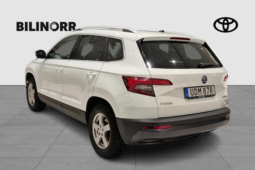 Bild 3 av Škoda Karoq 2.0 TDI 150 4x4 Businessline Style |VHjul|Drag|DslVärm|
