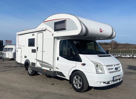 Ford Transit Conversion Chassi Platform Bürstner Nexxo Family A645, våningssäng, 6 åkande, 3500 kg