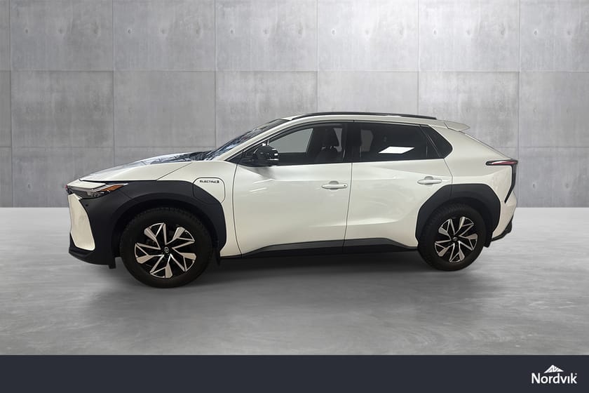 Bilde 3 av Toyota bZ4X Executive, tilhengerfeste