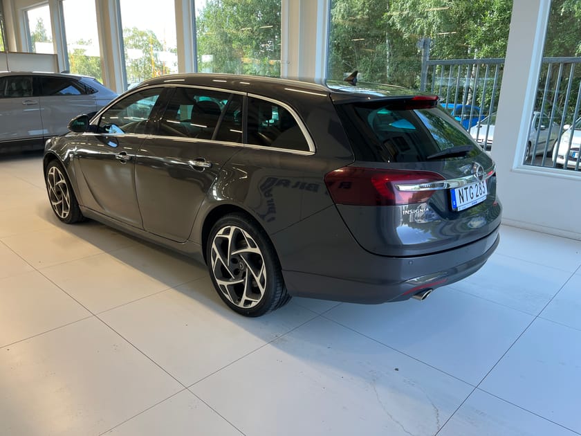 Bild 3 av Opel Insignia Sports Tourer Business OPC-line