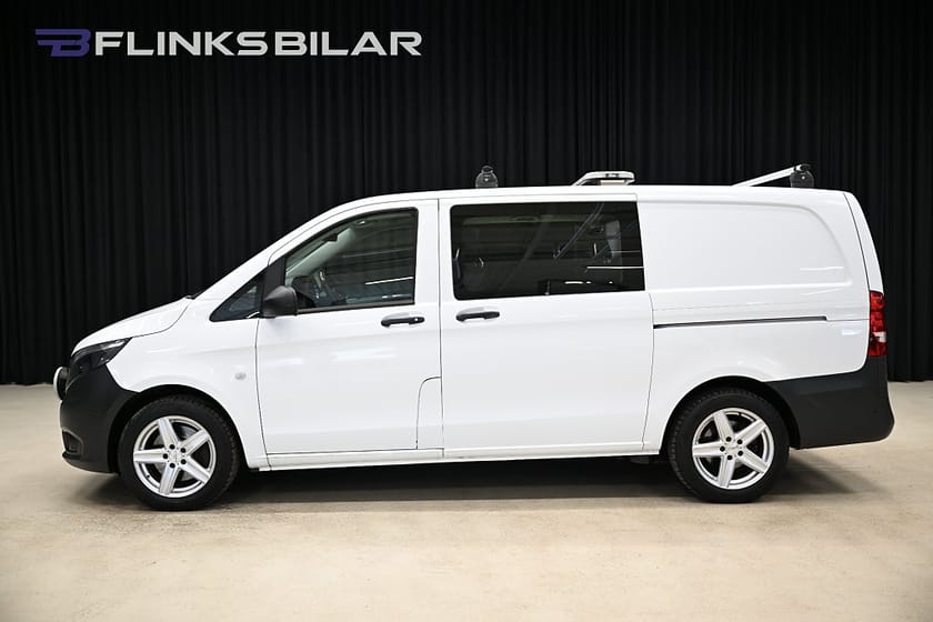 Bild 2 av Mercedes-Benz Vito Mixto 114 CDI 4MATIC 3.0t 136HK Inredd|Dubbeldörr|SeUtr