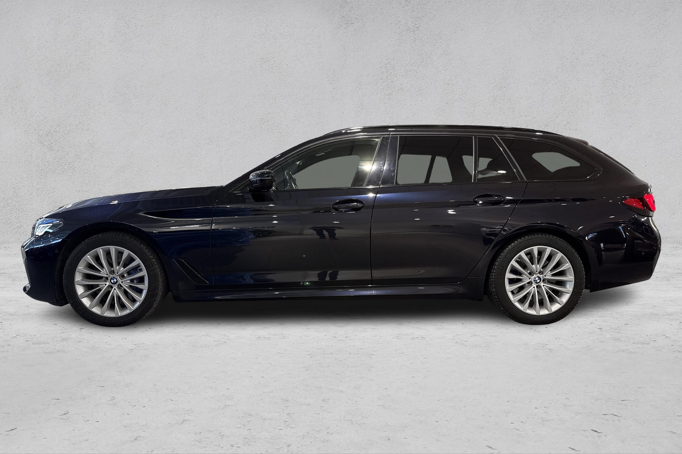 Thumnail bilde 1 av BMW 530d xDrive Touring