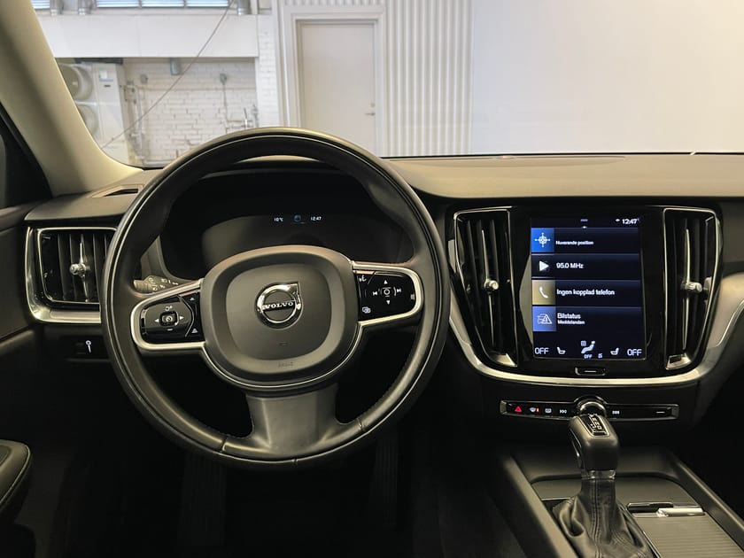 Bild 5 av Volvo V60 D4 Momentum Advanced Edition / Dragkrok /