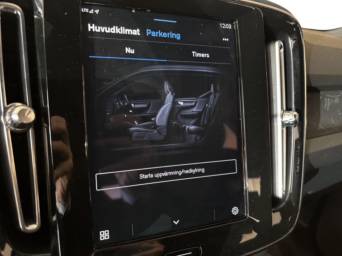 Volvo XC40 2023 - miniatyr 16