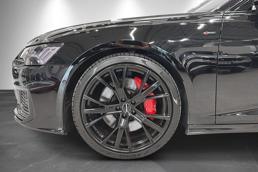 Bild 3 av Audi A6 Avant 55 TFSI e quattro 367hk Q S-Line HD-Matrix Drag  360° ACP