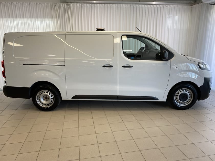 Bild 2 av Opel Vivaro Skåpbil IP 2.0 BlueHDI Automatisk, 144hk