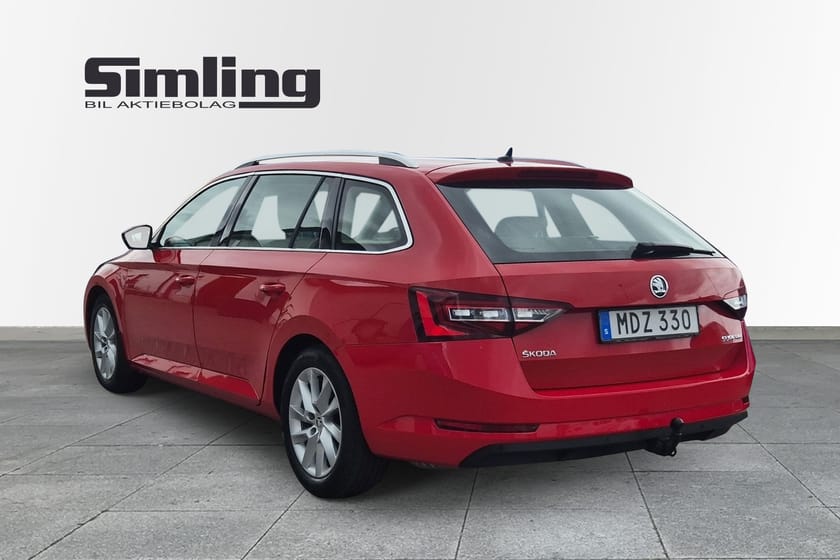 Bild 2 av Škoda Superb Kombi Skoda 1.4 TSI ACT Style, drag, Vinterhjul