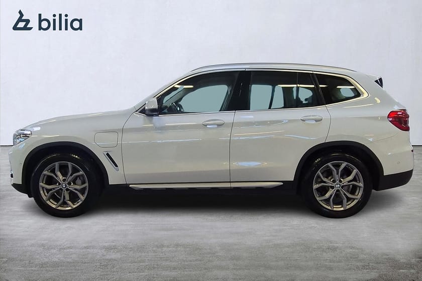 Bild 3 av BMW X3 xDrive30e xLine Värmare Navigation Kamera Hi-Fi Drag