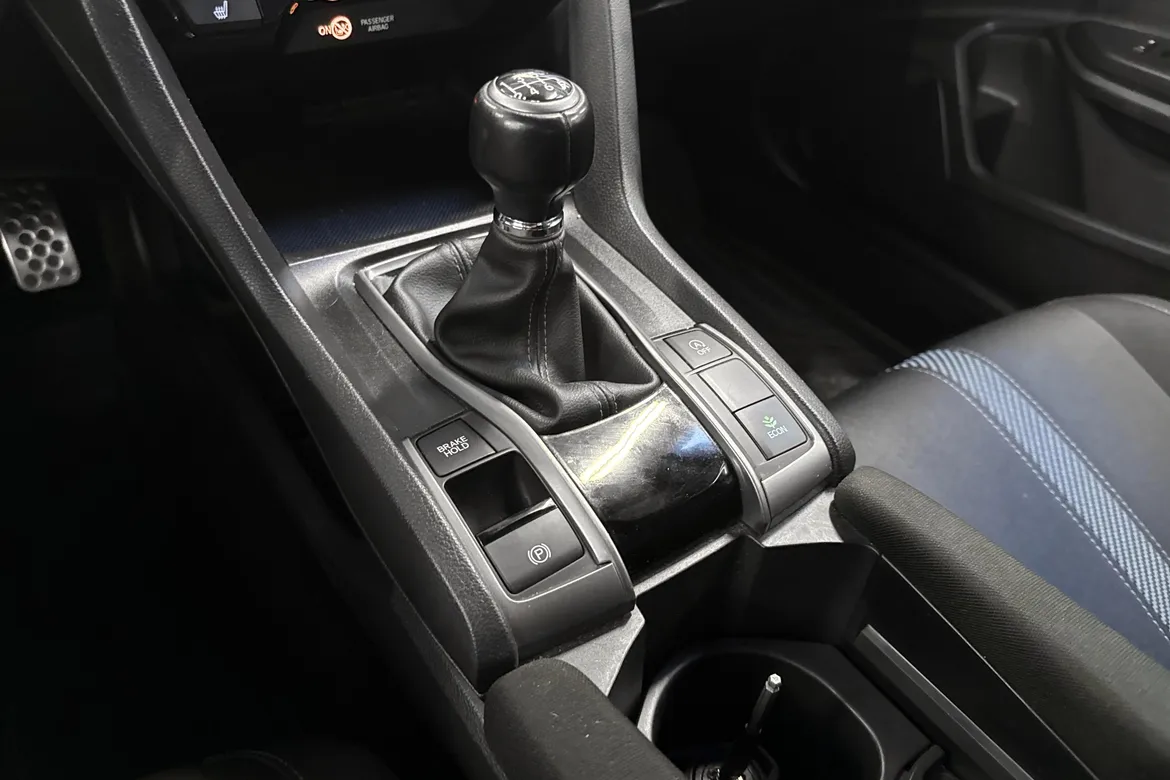 picture of a car