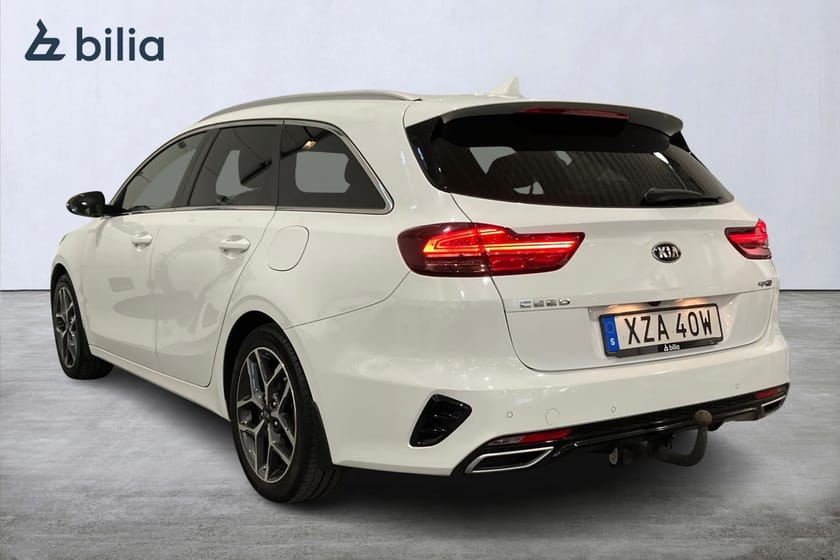 Bild 2 av Kia Ceed Sportswagon GT Line, Apple carplay, backvarnare, dragkrok