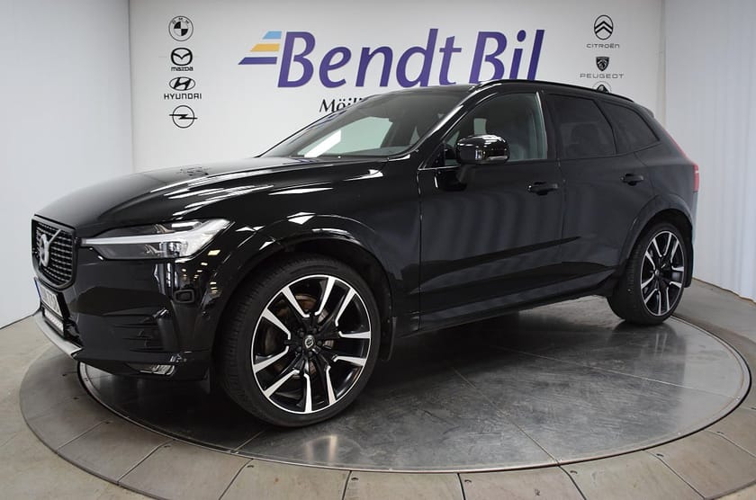 Bild 4 av Volvo XC60 B5 AWD Geartronic R-Design Värmare| Drag | 360 kamera