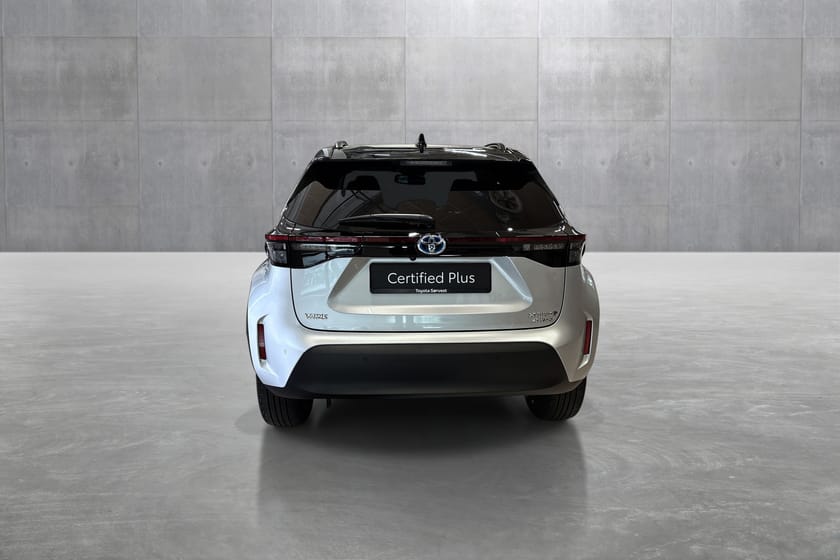 Bilde 4 av Toyota Yaris Cross Hybrid AWD-i 1.5 Bensin Automat Executive Bi-Tone