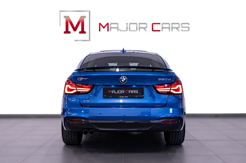 Bild 5 av BMW 320d xDrive GT M Sport Innovation Pano H/K 360° HuD Skinn