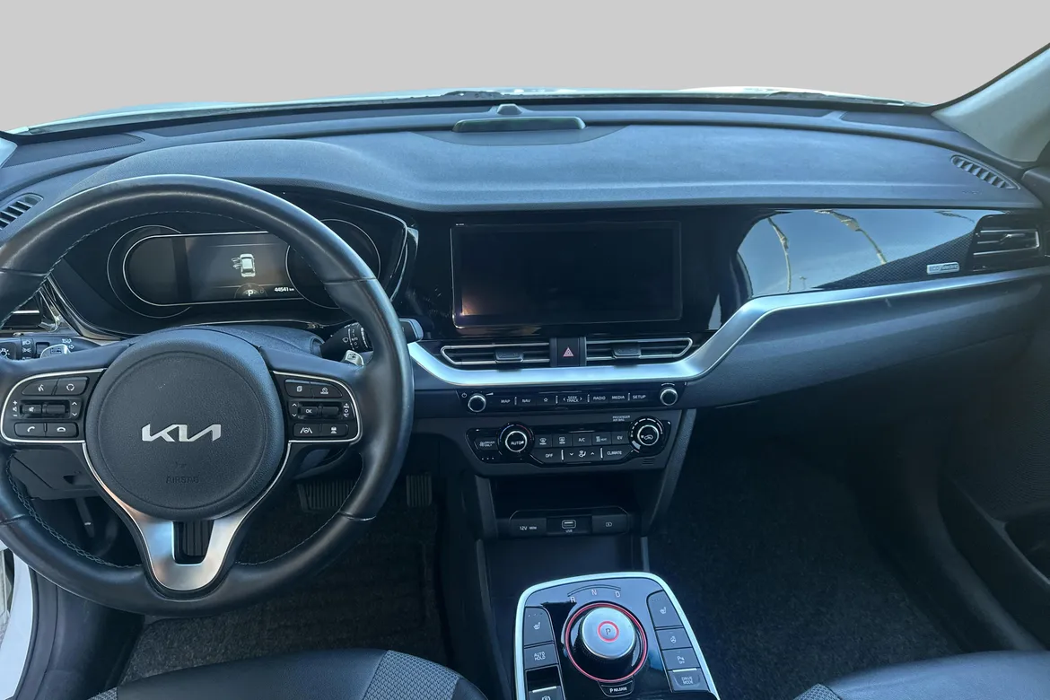 picture of a car