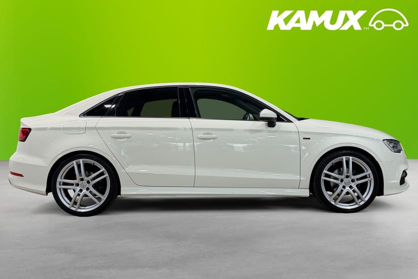 Bild 2 av Audi A3 Sedan S-Line Alcantara 2.0 TDI quattro 150hk
