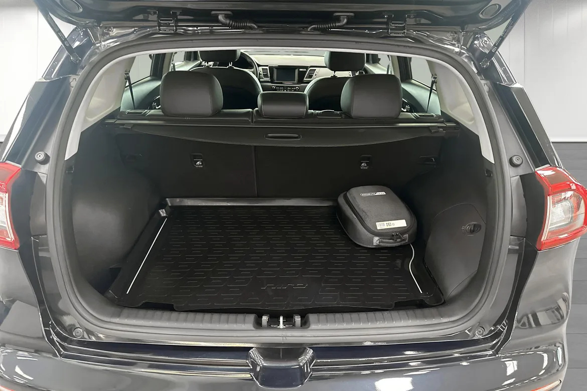 picture of a car