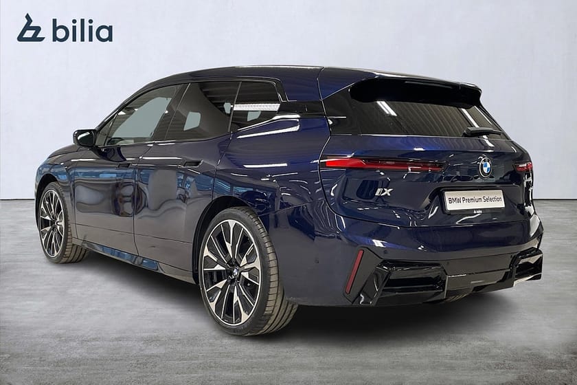 Bild 2 av BMW iX xDrive60 xDrive 60 M-Sport | DEMOBIL | Drag | H&K | Head-Up