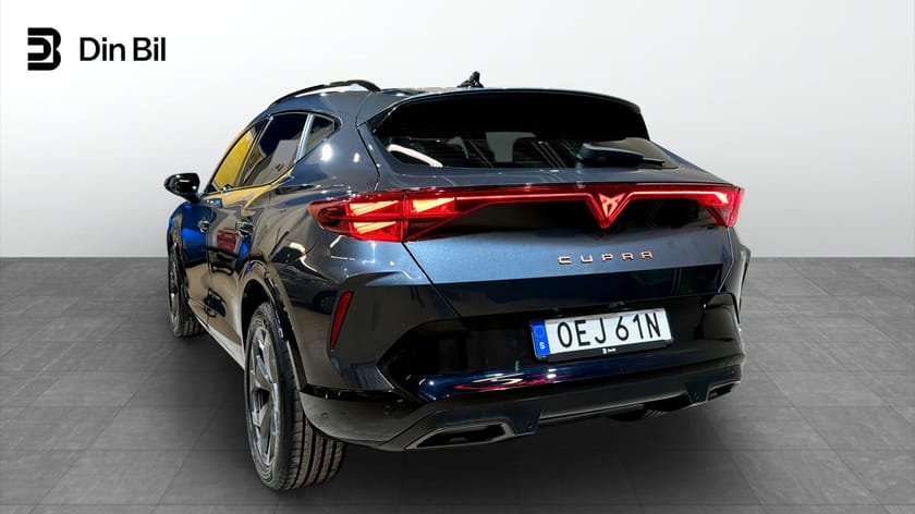 Bild 3 av CUPRA Formentor eTSI150 DSG Backkamera