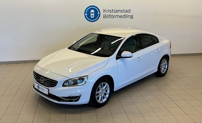 Bild 3 av Volvo S60 D3 Momentum, Läderklädsel, VOC, Vinterhjul