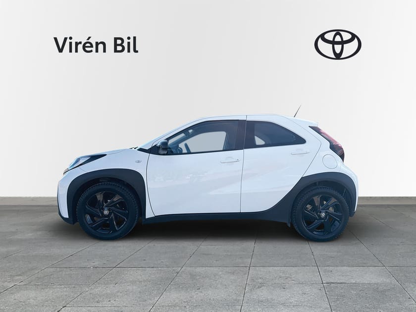 Bild 4 av Toyota Aygo X 1,0 Man Play (Vinterhjul)