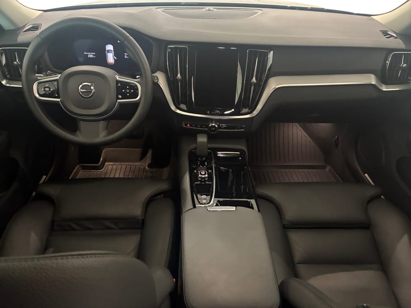 Bild 5 av Volvo V60 T6 Plus Dark Nordic Edition