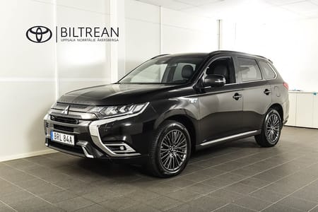 Mitsubishi Outlander PHEV S-Edition Drag Navi 360-Kamera Skinn Taklucka