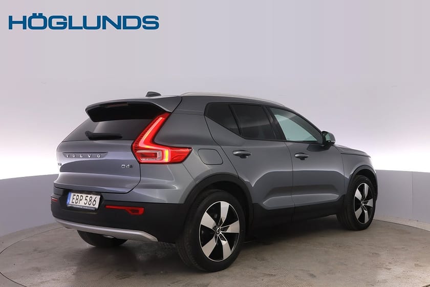 Bild 4 av Volvo XC40 D4 AWD Momentum Intro Edition Läder H/K Pano V-hjul