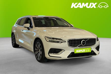 Volvo V60 T8 AWD Inscription Pano Skinn Kamera Drag