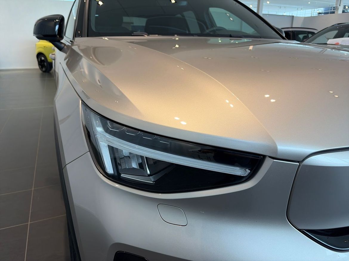 Volvo XC40 2023 - miniatyr 16