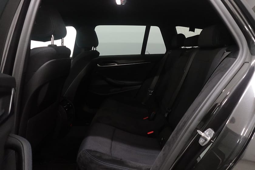 Bild 5 av BMW 520d xDrive Touring Steptronic M Sport D-värme Drag Cockpit