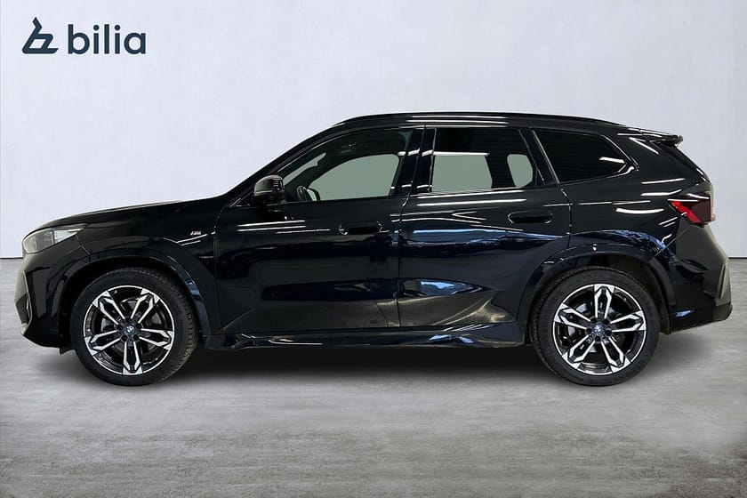 Bild 4 av BMW iX1 xDrive30 xDrive30/M Sport/Pano/H&K/HUD/SE SPEC