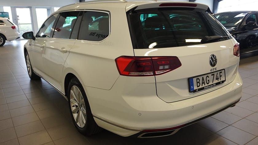 Bild 4 av Volkswagen Passat Sportscombi GTE 1.4 TSI EURO6/DRAGKROK/P-VÄRMARE