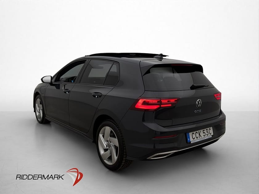 Bild 5 av Volkswagen Golf GTE 245hk Pano Värm Skinn Elstol Matrix MOMS