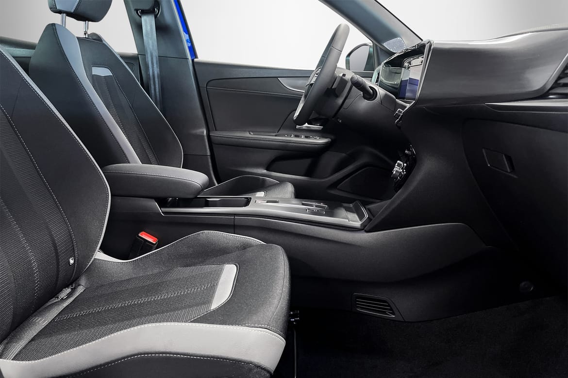 Opel Mokka Hybrid eDCT, 136ps, 2024