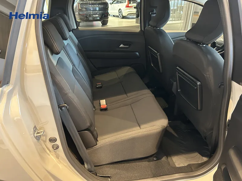 Bild 13 av 17 – Dacia Jogger 7-sätes TCe 110 extreme 7 platser