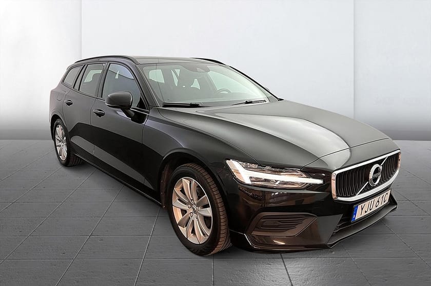 Bild 4 av Volvo V60 D4 AWD Momentum Aut Drag Rattvärme Värmare Cockpit 190hk