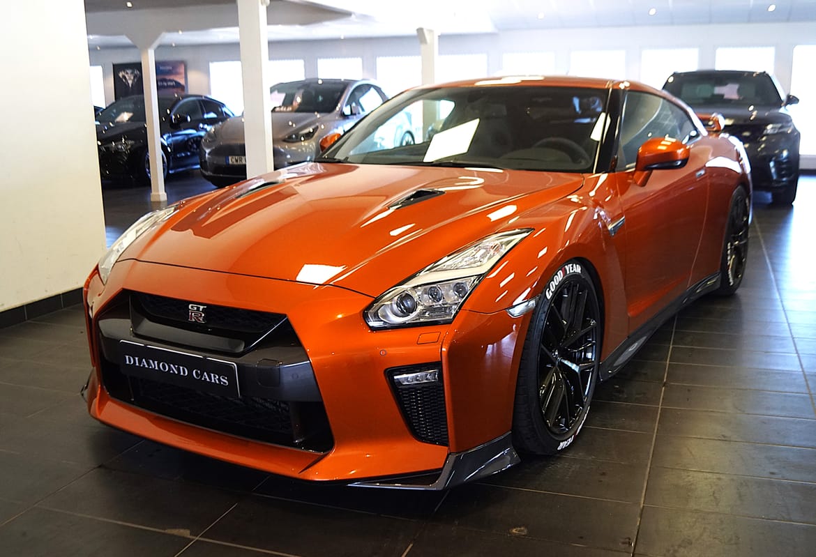 Nissan GT-R 3.8 V6 4x4 DCT, 570hp, 2018