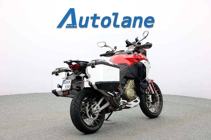 Bild 5 av Ducati Multistrada V4 Rally* Sidoväskor, Quick Shifter+ ABS Pro, Olika