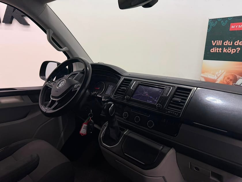 Bild 2 av Volkswagen Transporter TwinCab T32 2.0 TDI 4Motion Euro 6