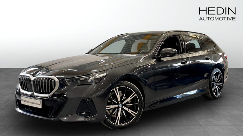 Bild 1 av BMW 530e xDrive Touring M Sport H/K Drag  20" Adaptiv farthåll Rattvärme