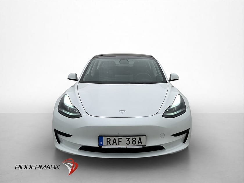 Bild 3 av Tesla Model 3 Standard Range Pano Kamera AP Moms 1 Brukare