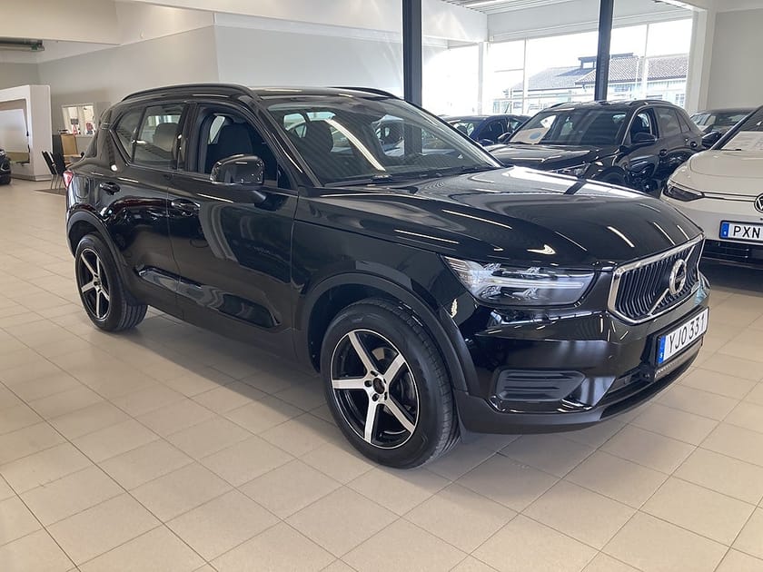 Bild 1 av Volvo XC40 T2 Momentum Drag Elbaklucka