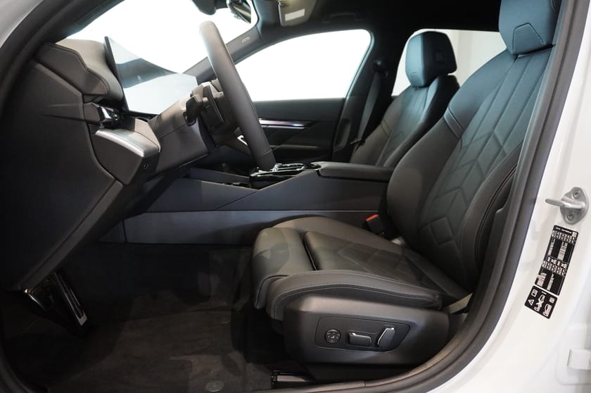 Bild 5 av BMW 520d xDrive Touring M Sport Business Ed Drag DA H K