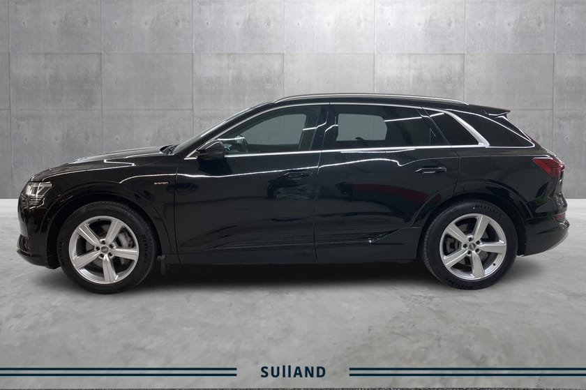 Bilde 2 av Audi e-tron 55 quattro – Advanced/Alcantara, H.feste, 360-kamera