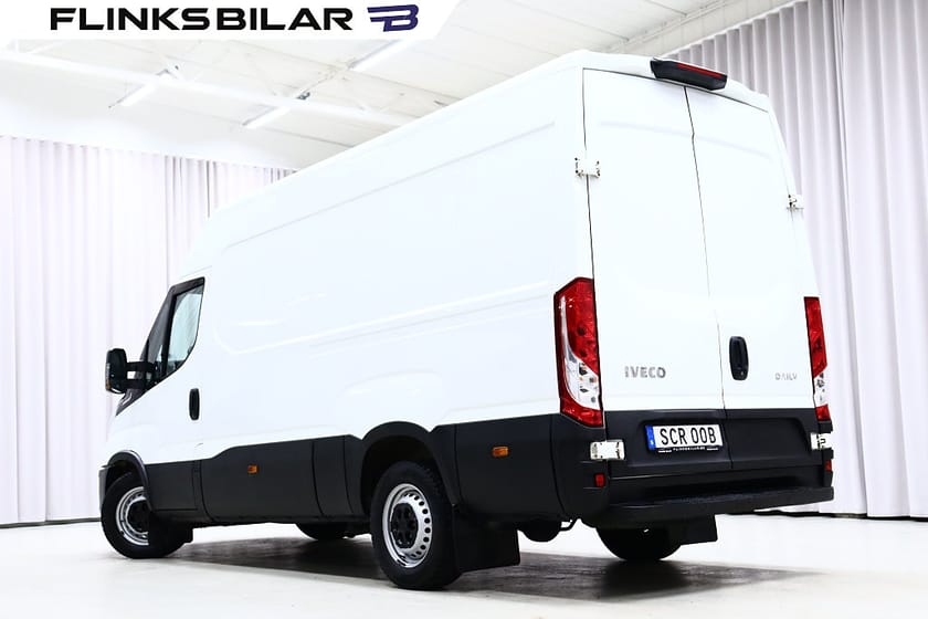 Bild 3 av Iveco Daily 35-140 Van 136HK Automat|Webasto|3.5ton-dragvikt|Leasebar