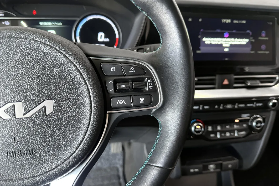 picture of a car