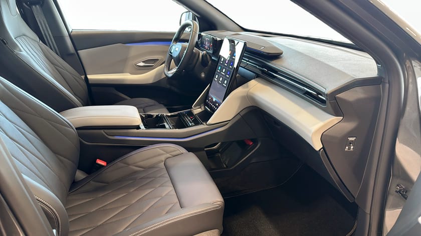 Bild 3 av Ford Capri EV Extended Range RWD Long Premium Long 286HK Demo