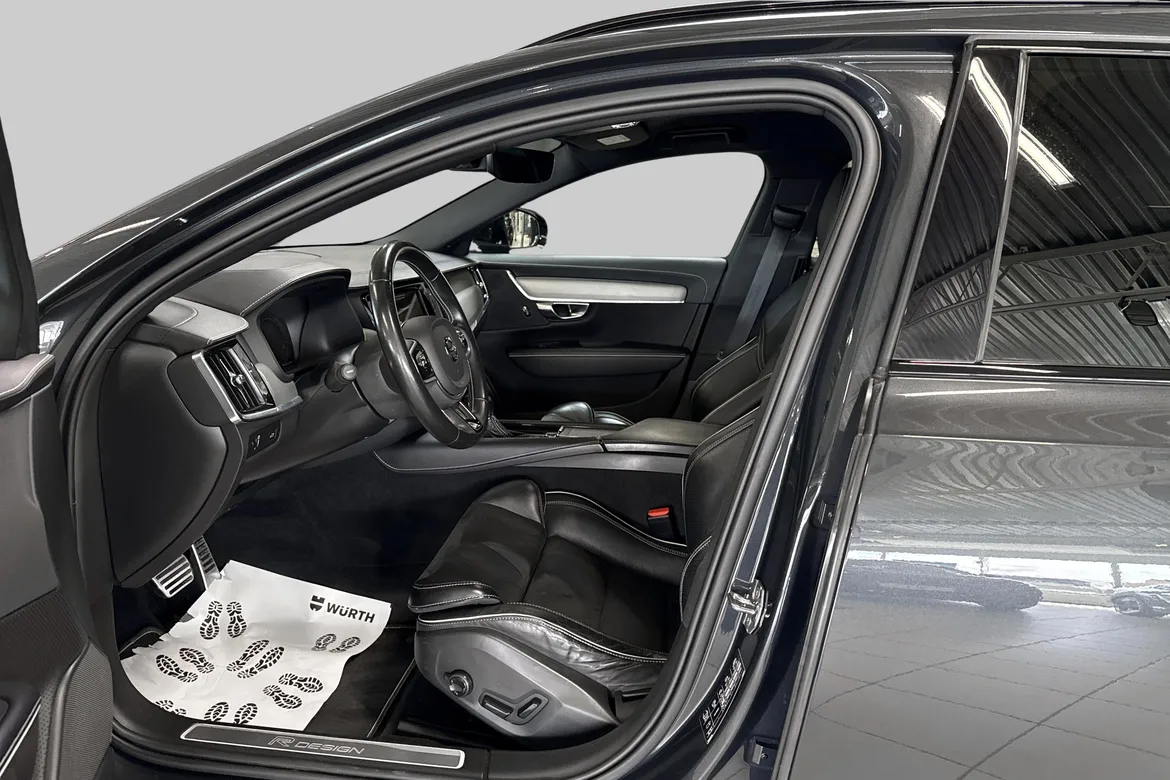 picture of a car