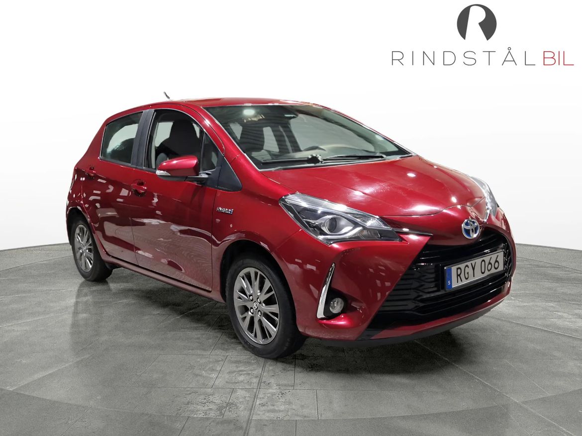 Toyota Yaris Hybrid e-CVT, 101hk, 2018