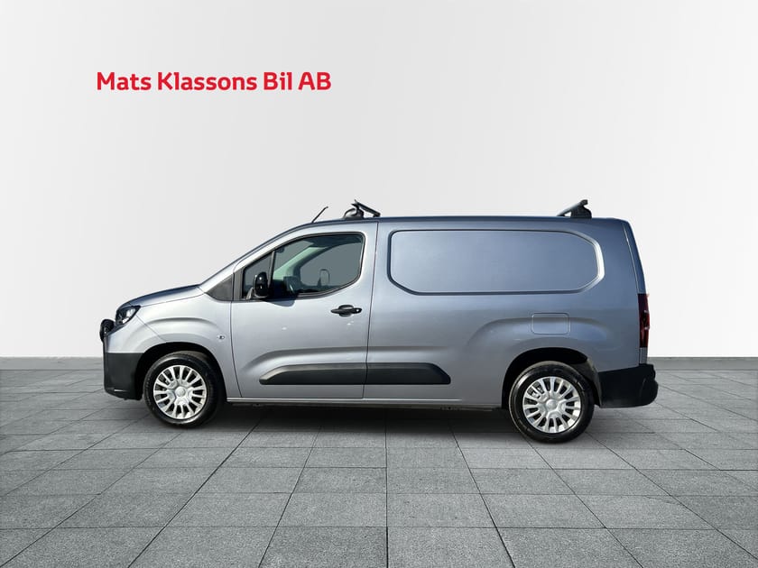 Bild 3 av Toyota ProAce City Long 1.5 130hk Auto, Värmare, Drag, Extraljus